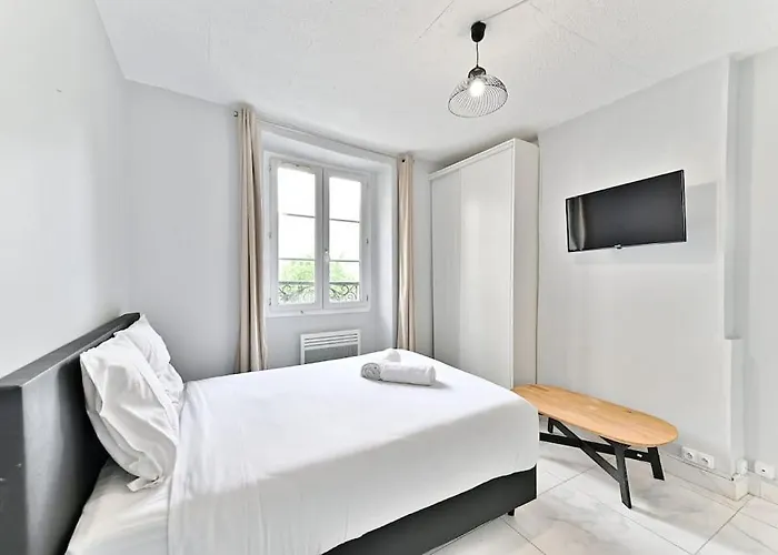 Agreable Studio #Montmartre #Sacrecoeur - II