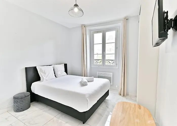 Agreable Studio #Montmartre #Sacrecoeur - II